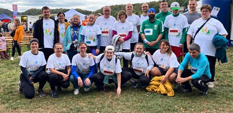 Der Verein für Menschen mit Behinderung beim Naturlauf in Maria Laach.