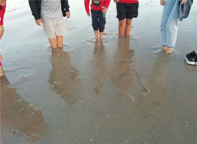 Der Verein macht bei dem aktuellen Wettbewerb des Rhodius-Mineralwasser mit. privat