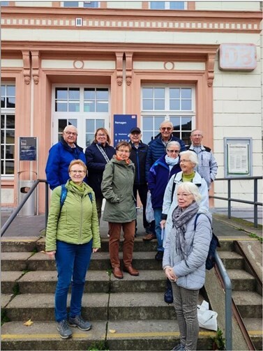 Der Verkehrsverbund Rhein-Mosel (VRM) bietet gemeinsam mit dem ökologischen Verkehrsclub Deutschland/Kreisverband Mittelrhein (VCD) kostenlose Ticket- und Automatenschulungen für Senioren, Umsteiger oder Freizeitplaner an. Foto: privat