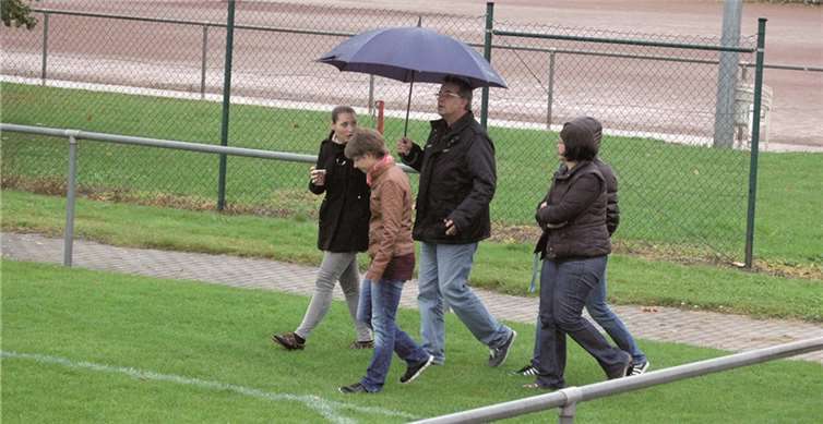 Der Vertreter der Gemeinde Niederkirchen betrat die Szenerie.  Norbert J. Becker