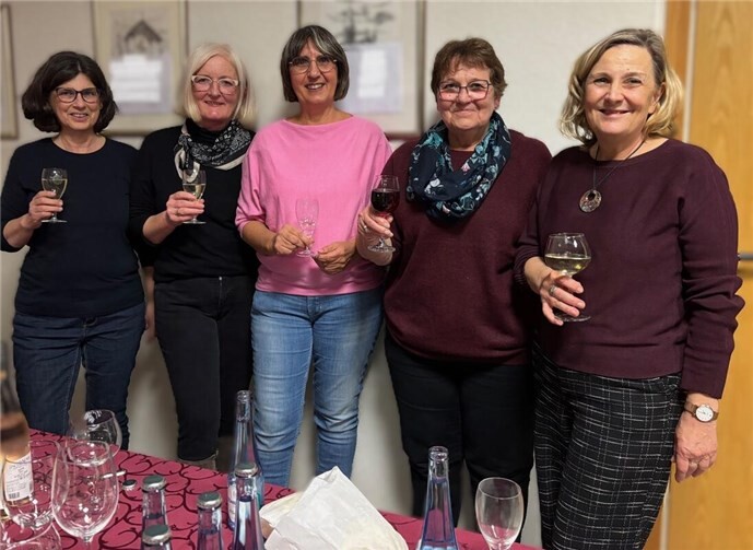 Der Vinokinoabend begeisterte die Frauen in Welling.  Foto: privat