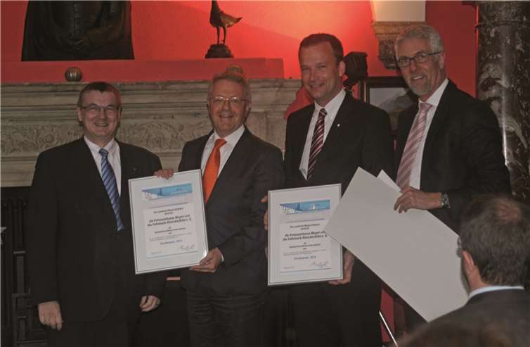 Der Volksbank RheinAhrEifel und der Kreissparkasse Mayen wurde jeweils der Sonderpreis verliehen.