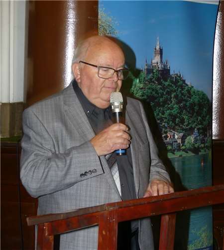 Der Vorsitzende des Cochem-ZellerRegionalverbandes Gerhard Schommers,hieß die Gäste zum Jubiläum willkommen.