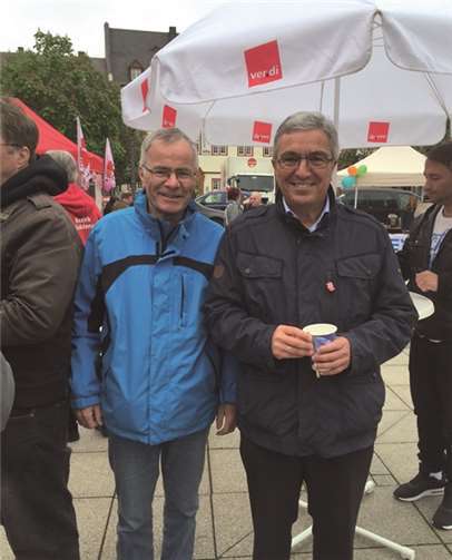 Der Vorsitzender der SPD Sayn (li.) mit Innenminister Roger Lewentz. privat