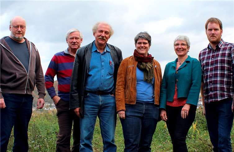 Der Vorstand: Hans-Peter Bauer, Volker Thehos, Frank Bliss, Iris Loosen, Karin Keelan und Harm Sönksen (v.l.). Privat