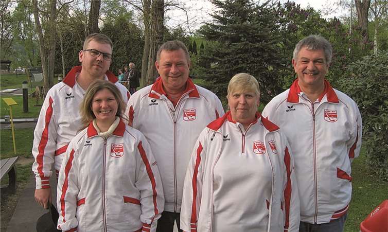 Der Vorstand: Thomas Stock, Hans Reisdorff und Edi Rankel (hinten, v. l.) sowie Christine Reisdorff und Monika Knetsch (vorne). privat