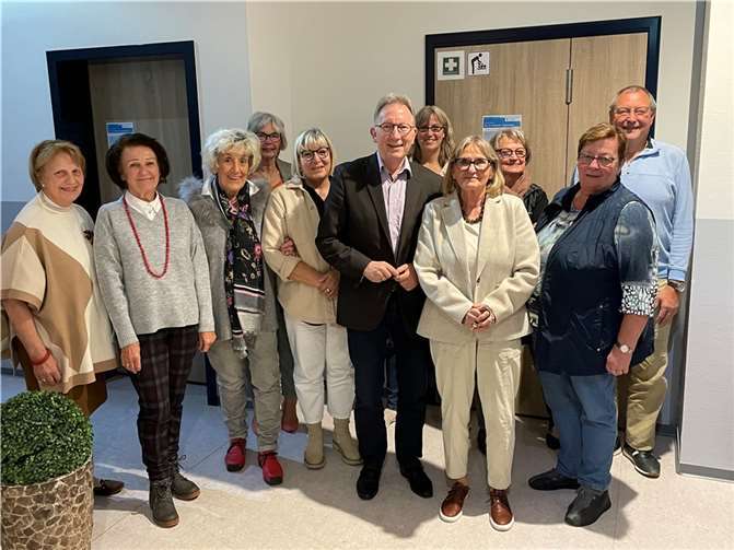 Der Vorstand der Frauen Union zusammen mit Erwin Rüddel, MdB (Mitte). Foto: privat
