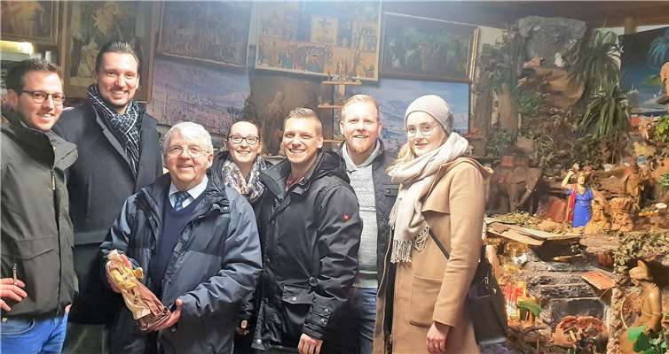 Der Vorstand der Jungen Union erfuhr viel Wissenswertes von Josef Niethen.CDU Altenahr