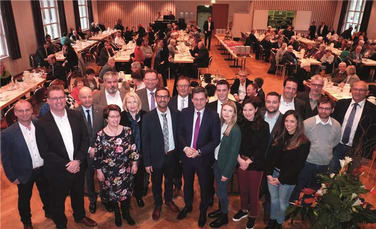 Der Vorstand des CDU-Stadtverbands mit seinen Ehrengästen. Fotos: FRE