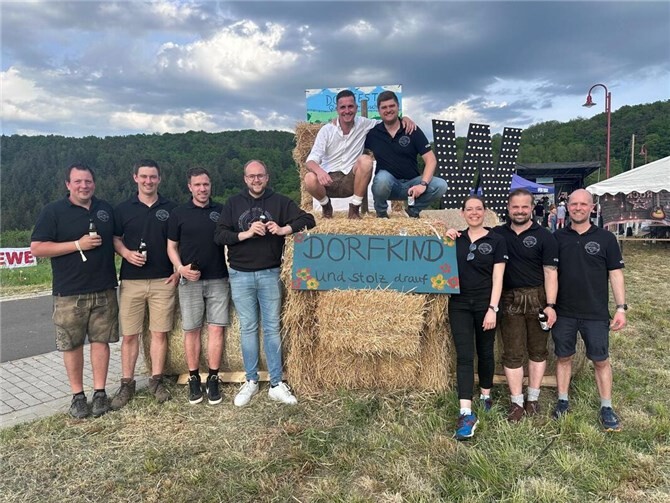 Der Vorstand des Dorfvereins Glockscheid-Wüscheid freut sich auf das kommende Dorffest in Glockscheid.