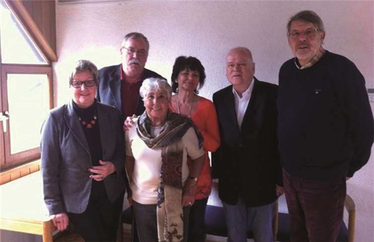 Der Vorstand des Freundschaftskreises (v. l.): Hiltrud Krahforst (Beisitzerin), Heino Peters (Kassenwart), Olga Chalabi (Beisitzerin), Gilla Luxem (stellvertretende Vorsitzende), Günter von Blohn (Schriftführer), Martin Fuchs (Vorsitzender), es fehlt Franz Breil (Beisitzer). privat