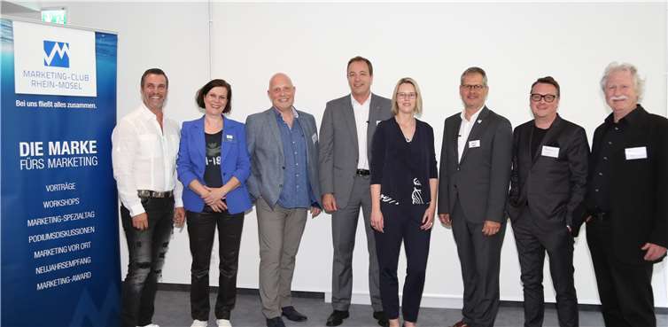 Der Vorstand des MCRM mit Vertretern der Sebapharma GmbH & Co.KG. privat