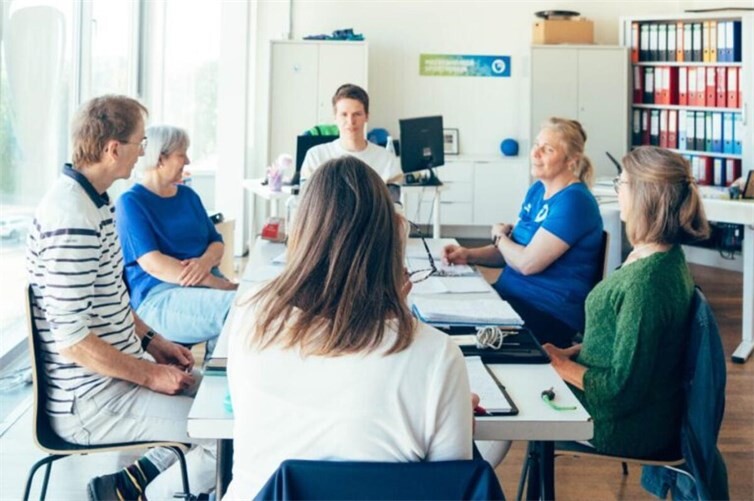 Der Vorstand des Meckenheimer Sportvereins bei einer Vorstandssitzung