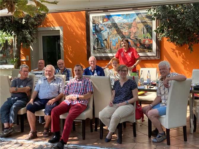 Der Vorstand des SPD Ortsvereins Neuwied – Stadtmitte/Irlich traf sich in der Neuwieder Traditionsgaststätte „Vering“ zu einer ganztägigen Jahresklausurtagung. Foto: SPD