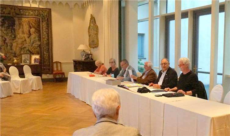 Der Vorstand hatte in das Schloss Sayn zu der ordentlichen Mitgliederversammlung geladen. Foto: privat