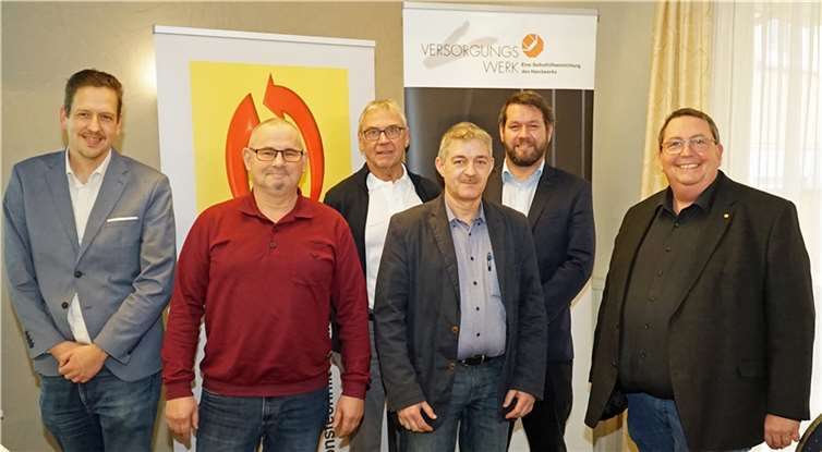 Der Vorstand mit dem Geschäftsführer der Innung, Ulf Hoffman: Michael Saueressig, Bernhard Konrath, Wilfred Müllen, Jochen Anspach und Marco Kraus (v.li.). Es fehlen: Jürgen Sänger, Rainer Lamberti und Johannes Hansen. Foto: Innung