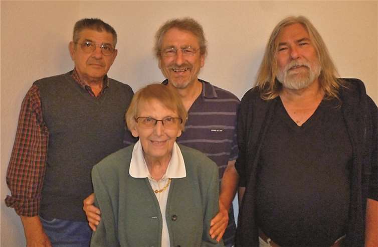 Der Vorstand mit der scheidenden Vorsitzenden (von links): Karl Seifert, Ingeborg von Westerman, Wilfried Rosenberg, Roland Scholz.privat
