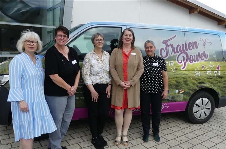 Der Vorstand steht für Frauenpower. V.l.: Kerstin Zukauski, Kerstin Müller, Silvia Rudersdorff, Britta König und Marina Schröder. Fotos: TE