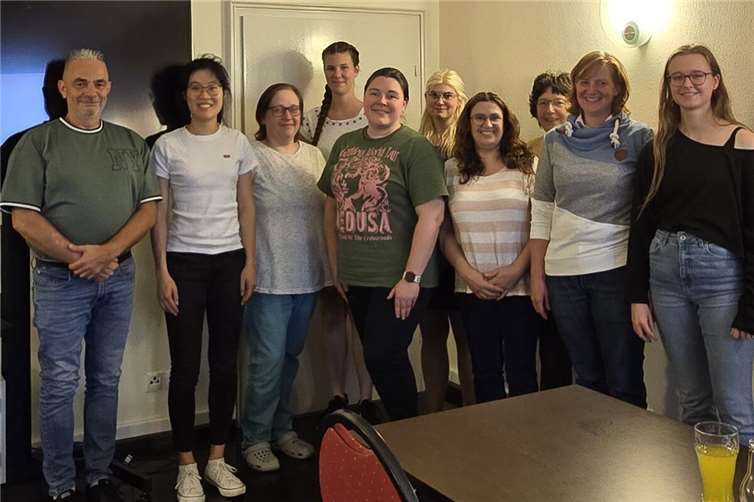 Der Vorstand (v.l.): Markus Breuling, Piaoy Zhang, Petra Becker, Anna Maria Schlederer, Sonja Mohr, Steffi Lea Walther, Teresa Simões, Karin Becker-Schmitt, Désiré Schmitt und Alina Babel.  Fotos: privat