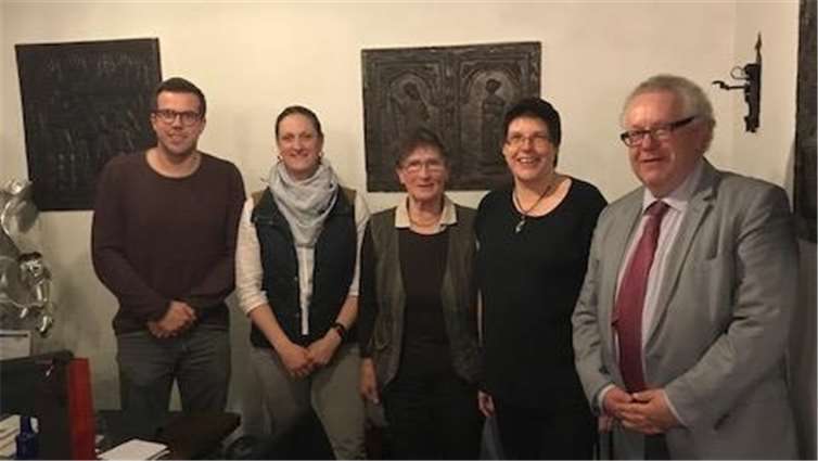 Der Vorstand (v.l.): Sportwart M. Görgen, 2. Vorsitzende S. Winter, Kassenwart H. Winter, Pressewart P. Streit, 1. Vorsitzender M. Kürsch.  privat