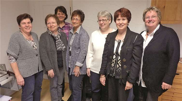 Der Vorstand (v.l.n.r.): Gisela Brenk, Inge Jeub, Klara Johanns-Mahlert, Luzi Siebelt, Karin Zepp, Karin Bermel, Evelyne Bauer. privat