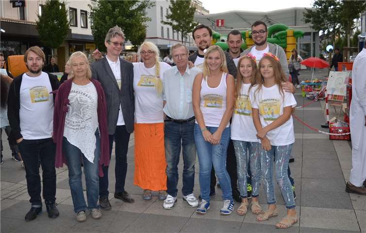 Der Vorstand vom Verein Schotterblume e.V. bot alles für dieses wunderschöne Kinderfest auf. E.T. Müller