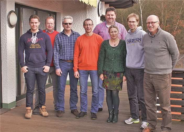 Der Vorstand (von links): Yannick Rave, Hubert Schumacher, Walter Schlich, Stephan Riensch, Markus Brämm, Diana Graß, Dr. Martin Goller und Heinrich Geppert. Silke Brämm fehlt auf dem Bild.privat
