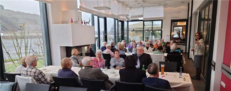 Der Vortrag der Bundestagsabgeordneten Mechthild Heil findet aufmerksames Interesse. Foto: Richard Welter