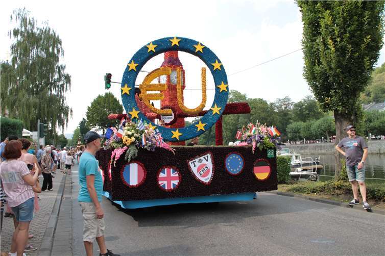 Der Wagen des TV 1861 Bad Ems zum Thema Großbritannien.