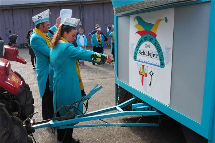 Der Wagen wurde auf den Namen „„GröSchäKoWaZ“ – Größter-Schälsjer-KomiteeWagen aller Zeiten!“ getauft.