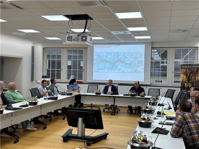 Der Werkausschuss der VG Mendig beschäftigte sich unter anderem mit dem Ausbau der Breitsteinstraße in Thür.  Foto: Stefan Pauly/VG-Verwaltung Mendig