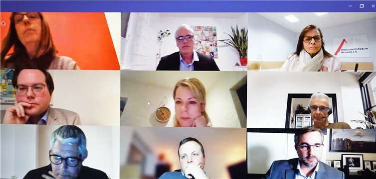 Der WiFo Vorstand hatte die heimischen Landtagskandidaten Lana Horstmann (SPD), Pascal Badziong (CDU), Dennis Mohr (FDP) und als Vertreterin von Oliver Klöppl (Bündnis 90/Die Grünen), Regine Wilke, zum virtuellen Polittalk eingeladen.Foto: Wifo