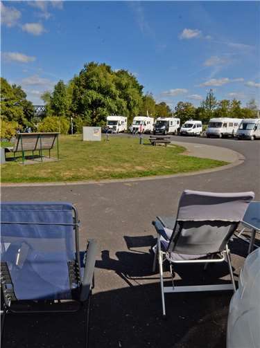 Der Wohnmobilhafen in Urmitz am Rhein ist bei Wohnmobilisten ein überaus beliebter Stellplatz.Foto: Kreisverwaltung/Morcinek