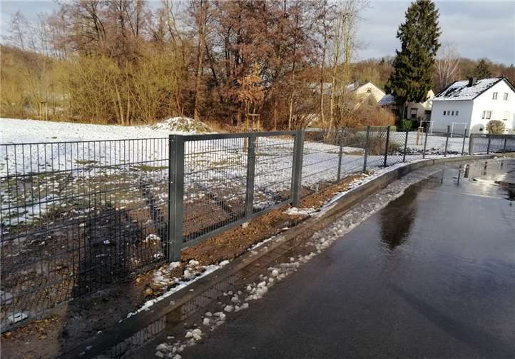 Der Zaun an der Ausgleichsmaßnahme in Pech.Quelle: FDP Wachtberg