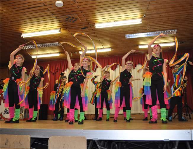 Der Zirkustanz der Kindertanzgruppe sorgte für Begeisterung im Publikum. Foto: privat