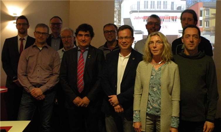 Der aktuelle GTRVN-Vorstand (v. l.): Sebastian Sterr, Thomas Hein, Axel Gundlach, Dieter Kunz, Christoph Grzembke, Heiner Lambertz, Stefan Kunz, Michael Kröger, Bettina Grzembke, Markus Müller und Martin Grzembke. Foto: privat