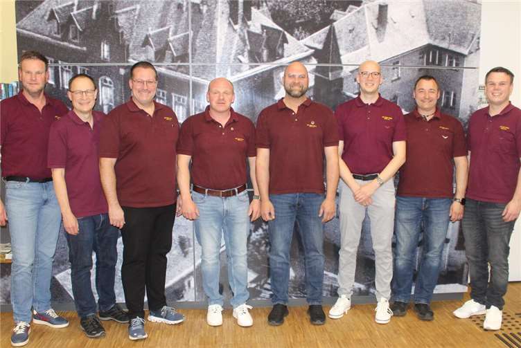Der aktuelle Vorstand des Junggesellenverein Ober-Polch 1842 e.V., v.l.n.r. Markus Münch, Walter Weber, Gino Gilles, Stefan Reck, Carsten Müller, Timo Ahlers, Ralf Gail, Martin Groß (es fehlt Markus Dams).  Foto: privat