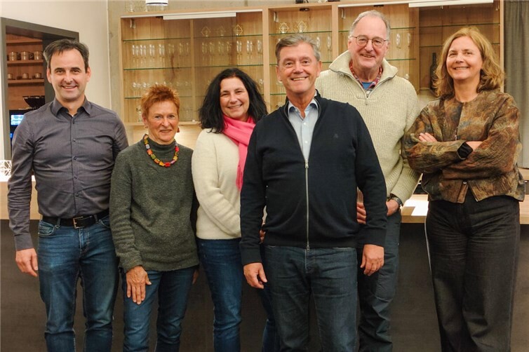 Der aktuelle Vorstand – gewählt am 19. November 2025. v.l.n.r.: Marco Weißer (stellv. Vorsitzender), Ute Klebula, Anja Freisberg, Wolfgang Letschert (1. Vorsitzender), Werner Münzel, Brigitte Krapp (es fehlt Jens Becker) Foto:Christian Heller