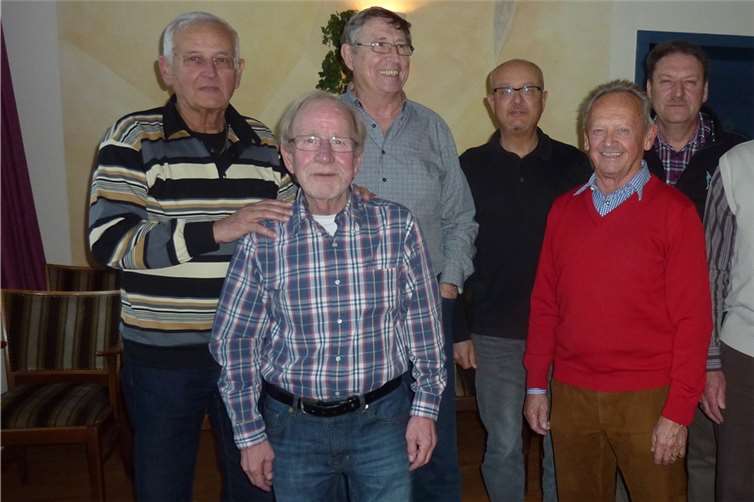 Der aktuelle Vorstand v. li. Klaus Flander (1. Beisitzer), Hans-Werner Jeße (Schriftführer), Dieter Seiwerth (1. Vorsitzender), Wolfhart Rakebrandt (2. Vorsitzender), Manfred Niesig (1. Kassierer), Ingolf Kreiser (2. Beisitzer), Erich Schumacher (2. Kassierer).privat