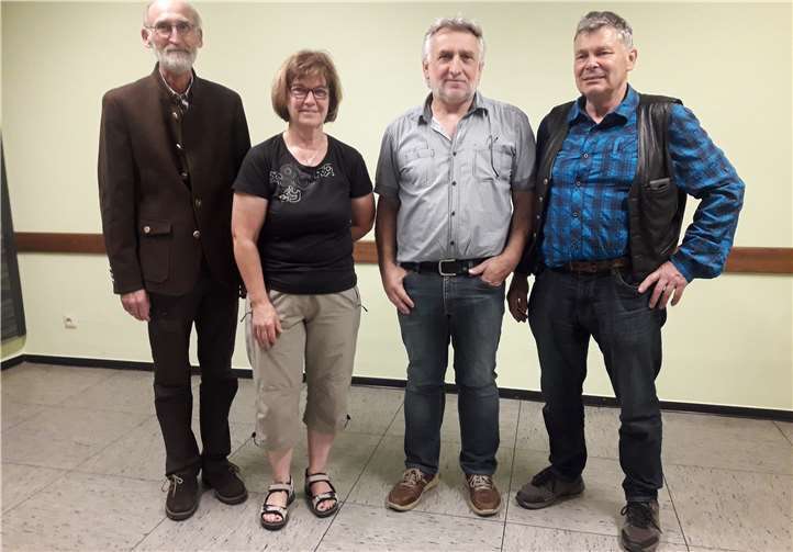 Der alte Vorstand ist der neue Vorstand: von links nach rechts: Arnulf Menzen, Dorothea Bley, Erwin Bell, Wilbert Bley. Foto: privat
