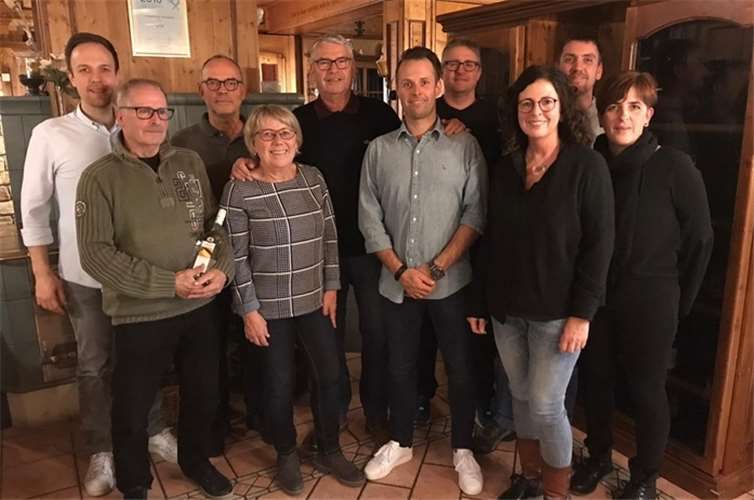 Der alte und neue Vorstand(v.li.): Fabian Engel, Josef Wiemer, Joachim Schäfer, Hanna Rausch, Christian Krupp, Jörg Schlich, Thomas Weidenbach, Ruth Krupp, Andreas Augel und Sandra Hinz.Foto: privat