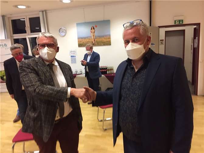 Der amtierende Bürgermeister Albert Jung und sein Mitbewerber Gerhard Weber, treten am 10. April 2022 zur erforderlichen Stichwahl an.  Fotos: TE