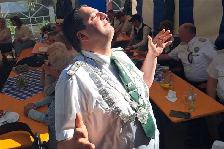 Der amtierende Schützenkönig Stephan Kaul wird für Sonne sorgen!