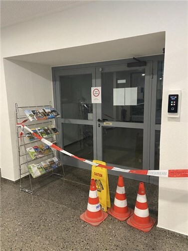 Der betroffenen Gebäudeteil ist nach dem Einsturz der Decke gesperrtFoto:Röser/Verbandsgemeinde Vordereifel