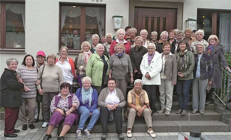 Der deutsche Hausfrauen-Bund aus Bendorf auf seiner Herbst-Halbtagesfahrt. Privat