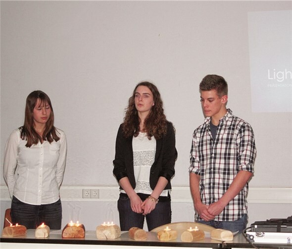 Der dreiköpfige Vorstand erläuterte das weitere Vorgehen von der Produktion bis zur Vermarktung.