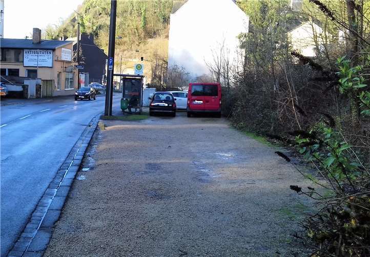 Der ehemalige Busparkplatz für die Jugendherberge, „Vor dem Sauerwassertor“ in Ehrenbreitstein, ist für Anwohner und Friedhofsbesucher freigegeben. Foto: privat