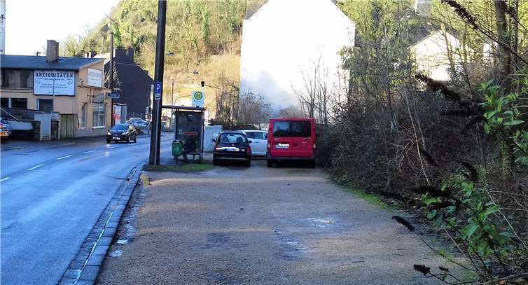 Der ehemalige Busparkplatz/Parkplatz der Jugendherberge, „Vor dem Sauerwassertor“.Quelle: SPD Ehrenbreitstein