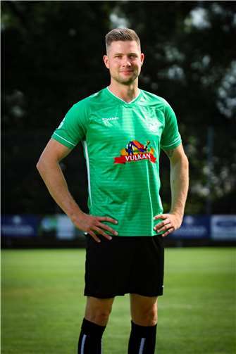 Der eingewechselte Patrick Adams erzielte innerhalb von acht Minuten nach seiner Einwechslung noch zwei Treffer zum 1:4 Sieg.  Foto: privat