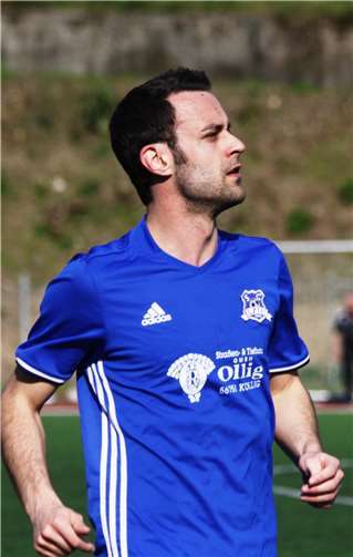 Der entscheidende Mann in Urmitz: Marvin Rech erzielte den 2:1 Anschlusstreffer und holte den Elfmeter zum 2:2 heraus.